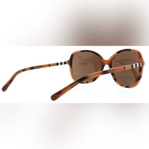 Burberry Women’s Oversized Sunglasses in tortoiseshell